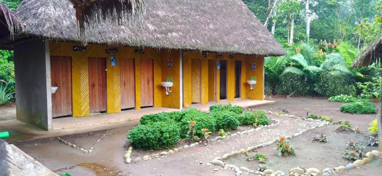 Shipati Lodge Misahualli Bagian luar foto