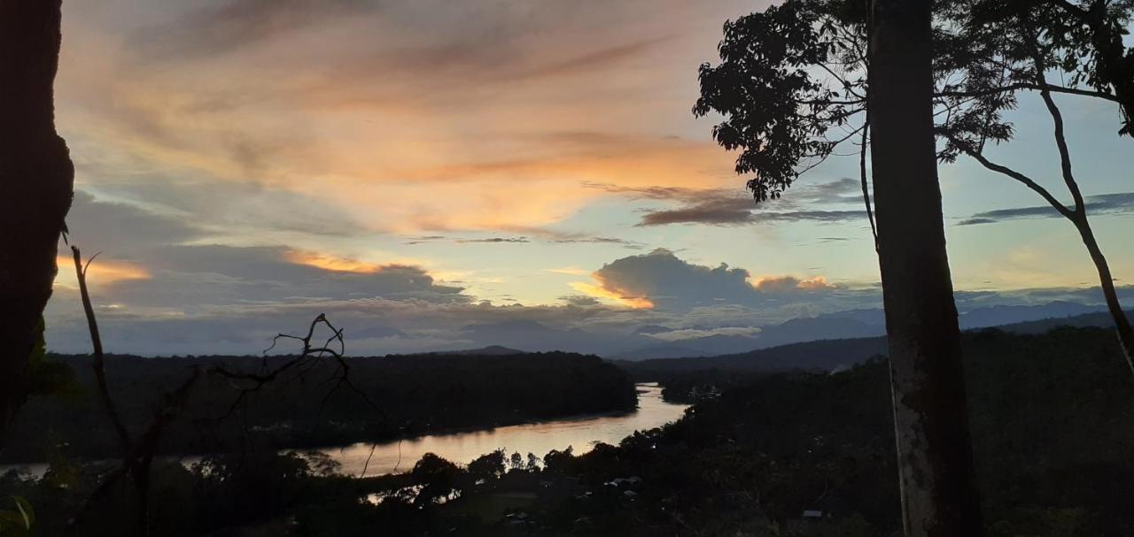 Shipati Lodge Misahualli Bagian luar foto