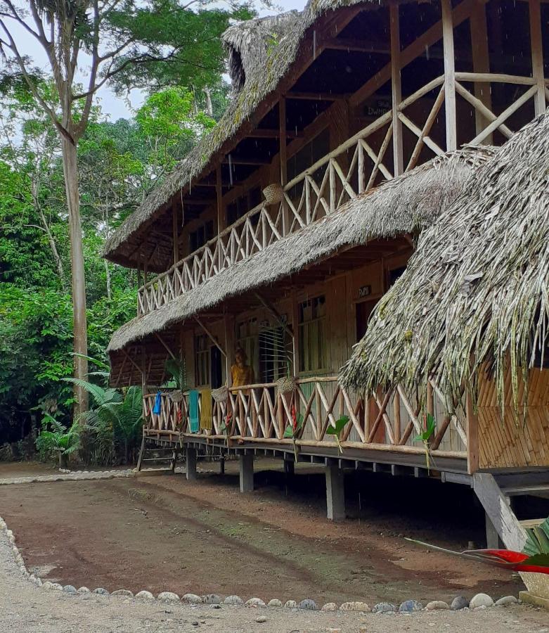 Shipati Lodge Misahualli Bagian luar foto