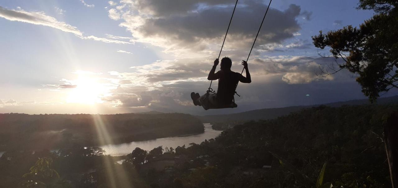 Shipati Lodge Misahualli Bagian luar foto